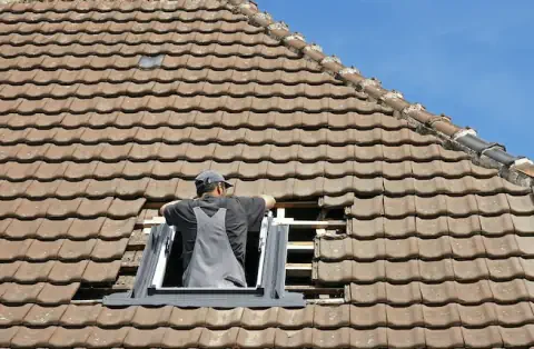 Pose de velux - Saint-Benoist-sur-Mer